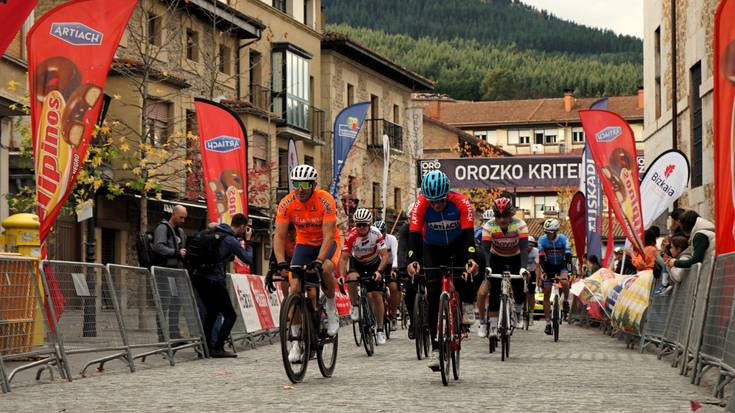 Giro itzela sorrarazi du Orozkoko VI. Kriteriumak Zubiaur plazan eta ingurutan