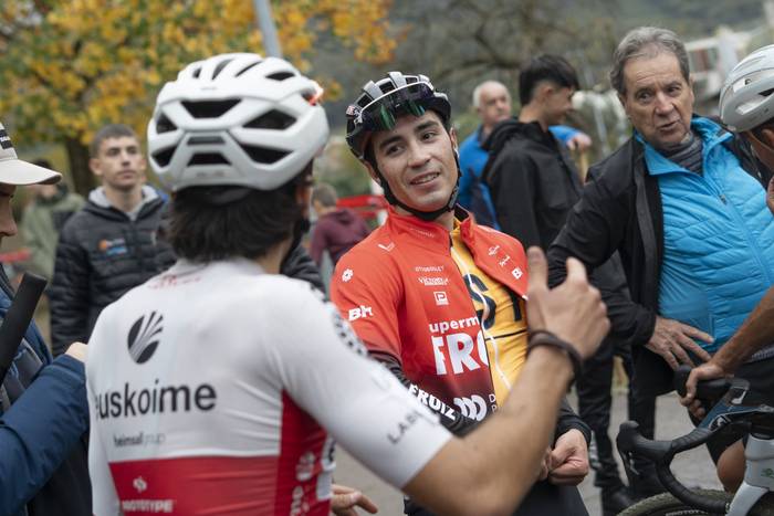 Lucia Gonzalezek eta Kevin S 81 1762015321258