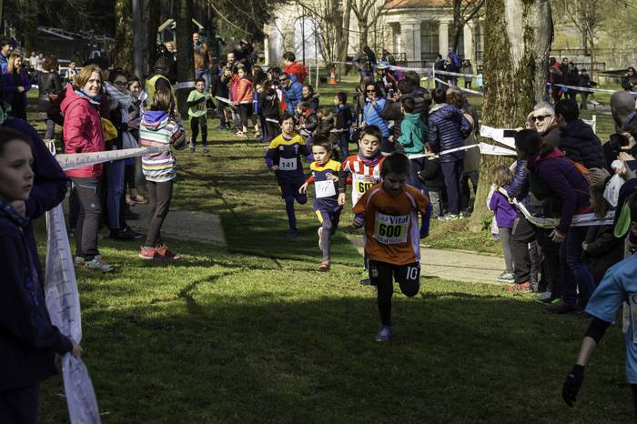 Umeek eta gurasoek bete zute 112 1519653306626