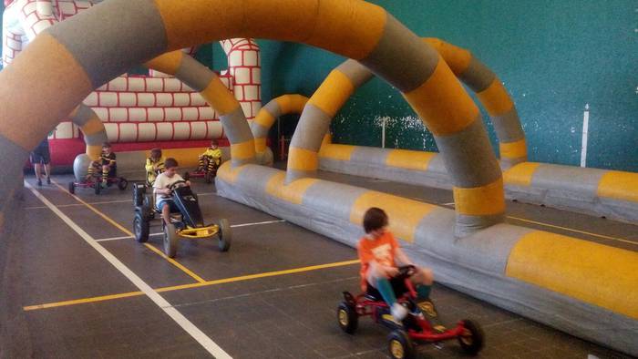 Txikientzat antolatu dituzte 12 1494340060872