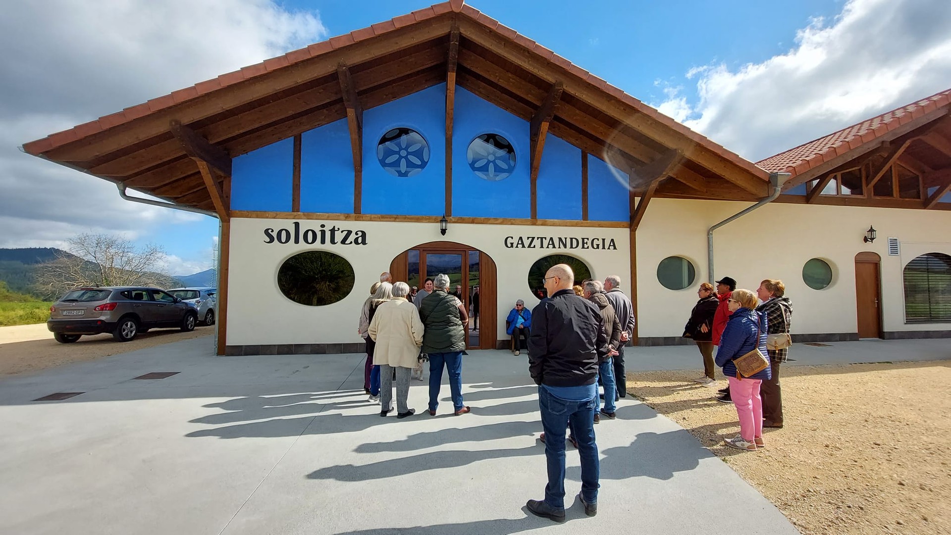 Soloitza gaztandegi aiararra, Euskal Esnekigileen Elkarte sortu berriko kide