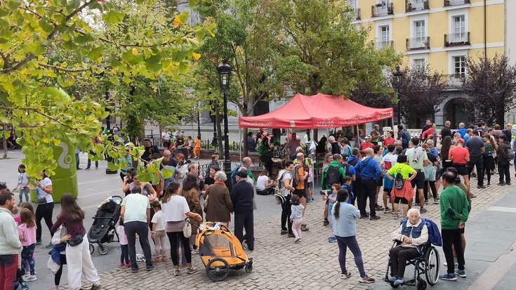 Jende ugari batu da Urduñako Mendi Martxaren XXI. ediziora