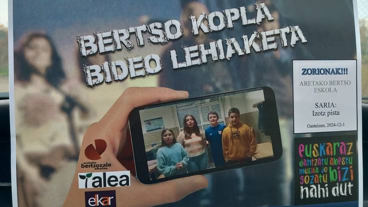 Aretako Bertso Eskola saritu dute bideo-kopla lehiaketan