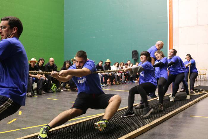 Andra Mari garaile kaleen ar 35 1515361266319