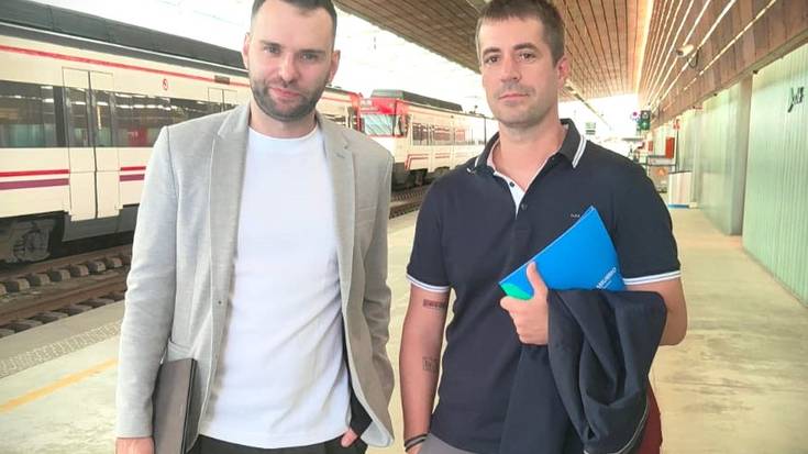 Amurrioko eta Urduñako Udalek Renfe eta Adifeko ordezkariekin herritarren kexak eta eskaerak helarazteko bilera egin dute