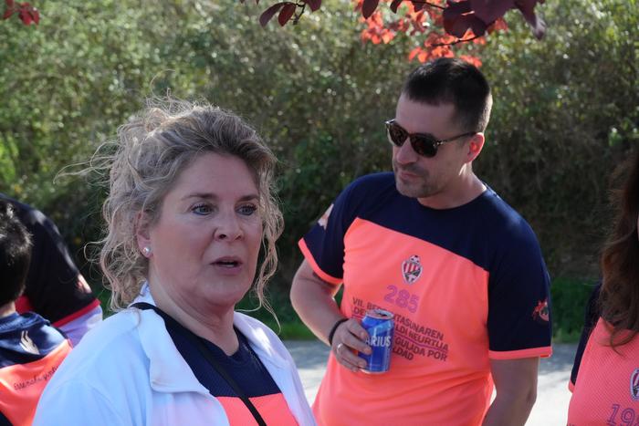 Ehunka lagunek parte hartu d 94 1774179499156