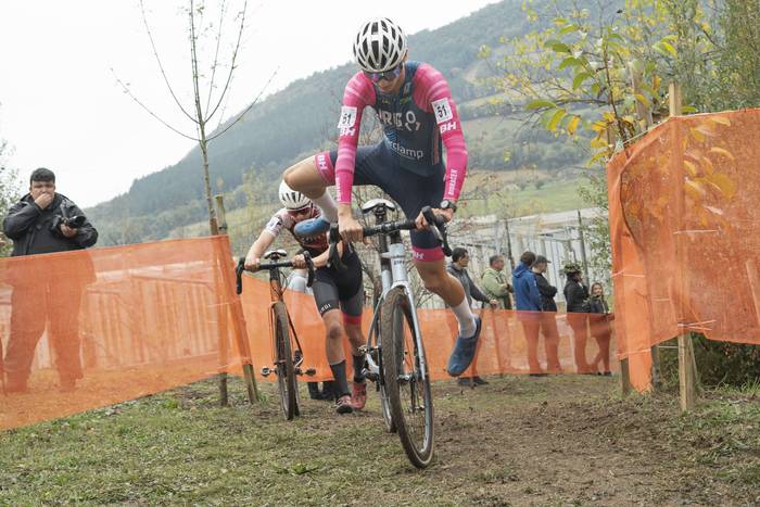 Lucia Gonzalezek eta Kevin S 32 1762015266106