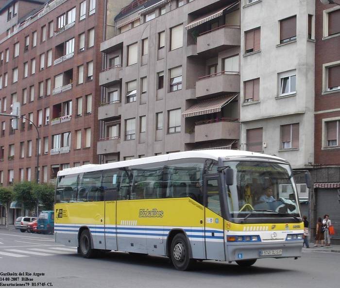 Araba eta Bizkaiko Aldundiek sinatutako hitzarmenaren ondorioz, Baranbiotik pasako da Orozko eta Galdakao lotzen dituen autobus linea 