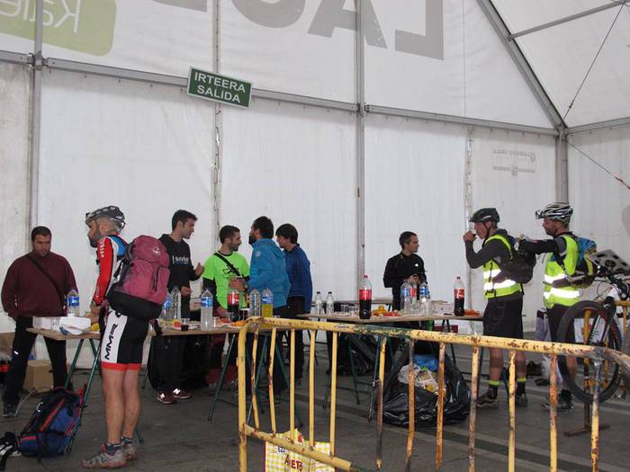 24 orduz eskualdeko mendiak, 99 1505903064371