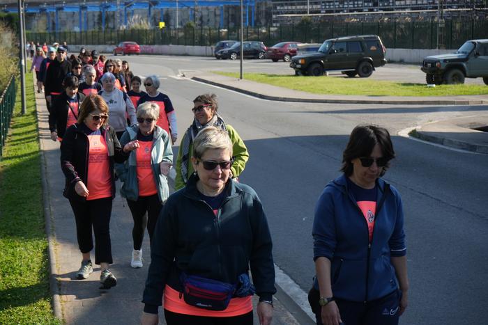 Ehunka lagunek parte hartu d 60 1774179333328