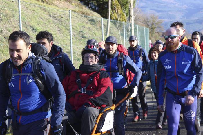 400 lagunen laguntzaz Babio  4 1514122654642