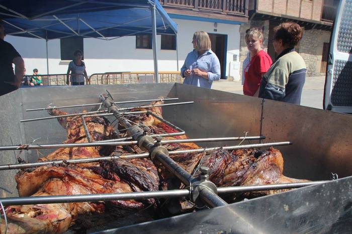 Artomañako jaiek abiatu dute 21 1492958161427