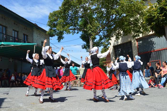 Aloriako Jaiek herritar guzt 45 1504522572216