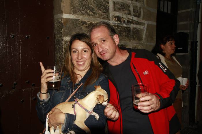 Morrillon lagun, joko artean 49 1502906474120