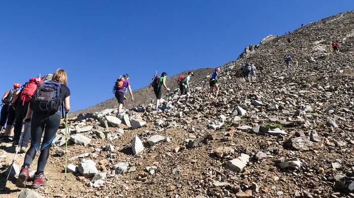 Piriniotan ibili dira Mendik 20 1500367669359