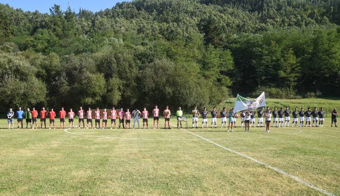 Okondon hildako bi gazteen o 10 1757424675825