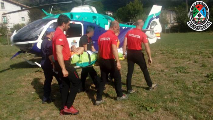 Nerbioiko jaiotzan rapelatze 2 1565076388268