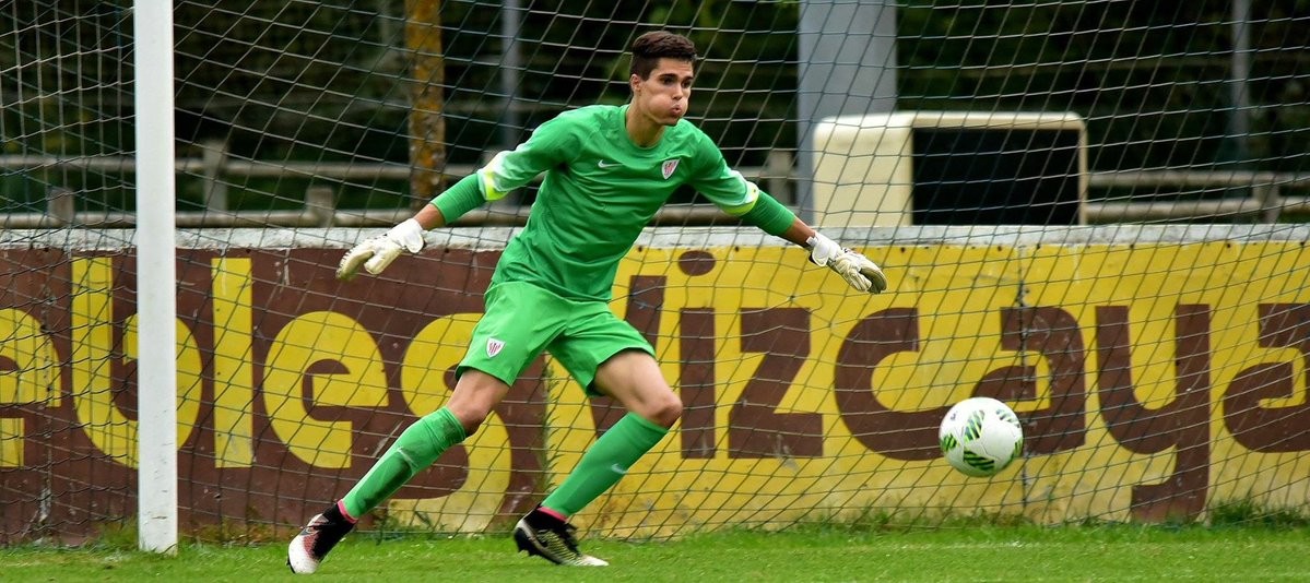 Hodei Oleaga da 2016ko futbol jokalaririk onena, “La cantera del Lezama” atariko irakurleen ustez