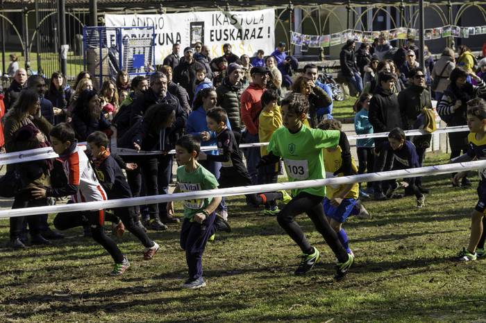 Umeek eta gurasoek bete zute 128 1519653416419