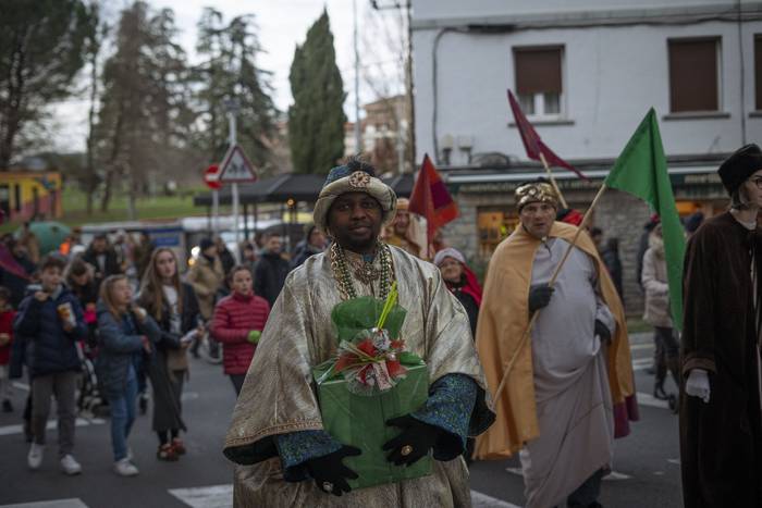 Hiru Errege Magoek ilusioz b 9 1767696909309