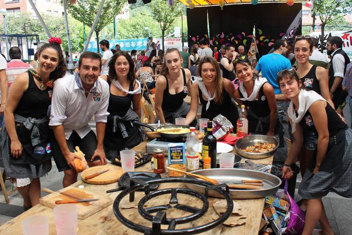 Atzoko Gazteen Egunak itxi d 82 1503058116340