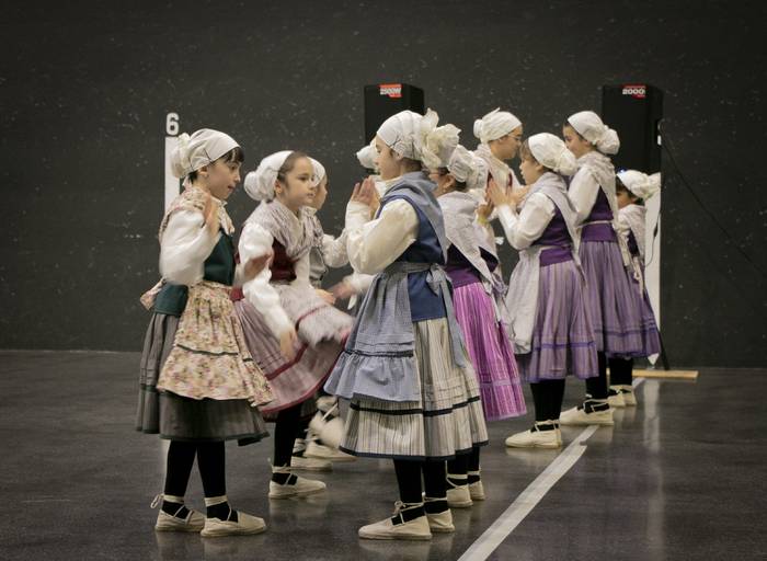 Ubixeta dantza taldeak dantz 9 1766416342618