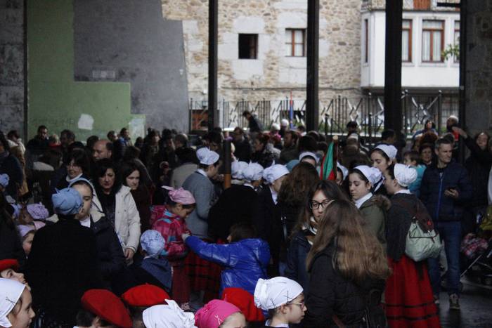 Dantzari Egunak herriguneko  95 1521468703261