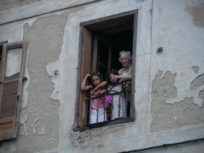 Ura eskatzen zeharkatu dute  50 1536437160551