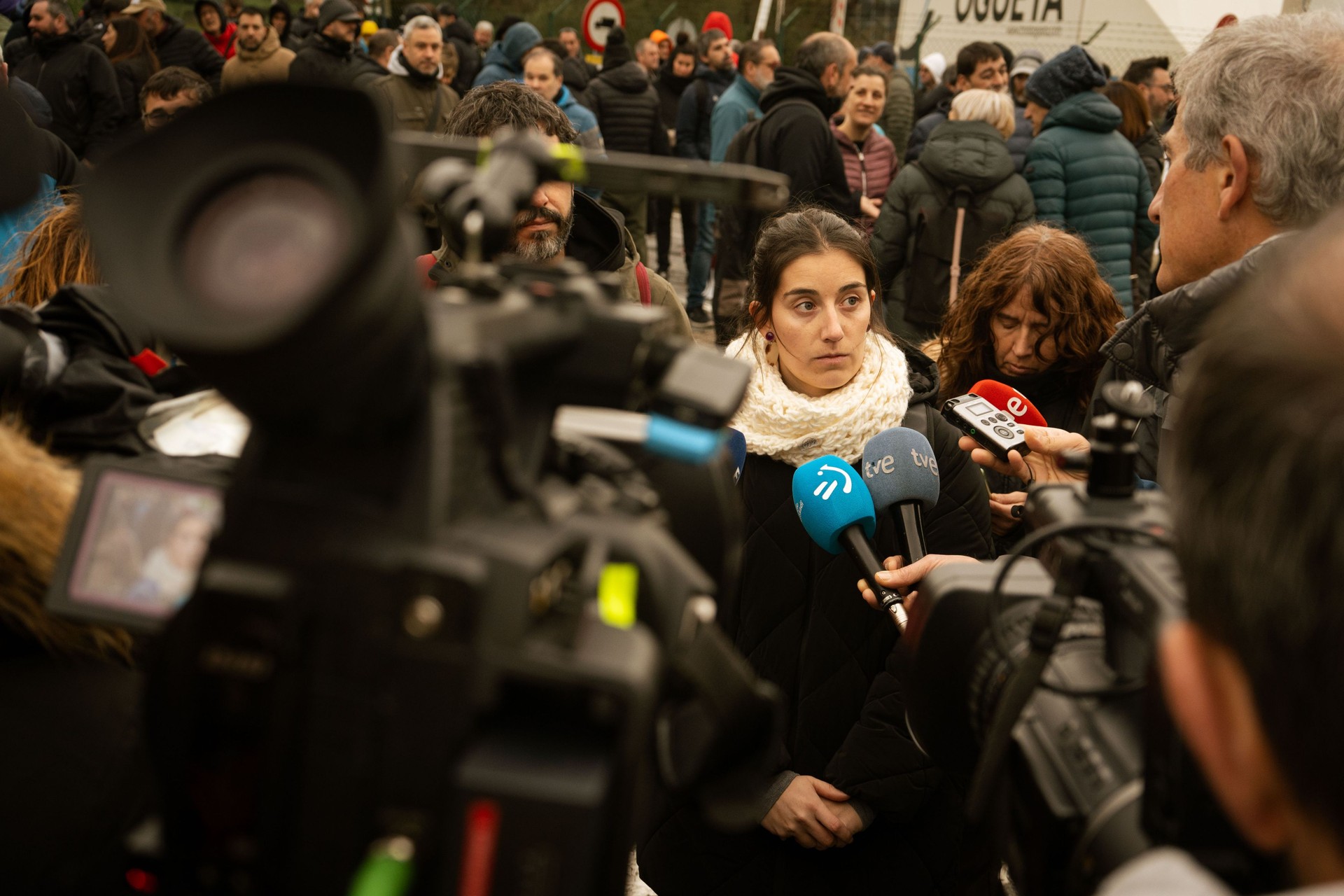 "Eusko Jaurlaritzaren pasibotasunaren eta gelditasuna" salatu ditu LABek Guardianen itxieraren aurrean