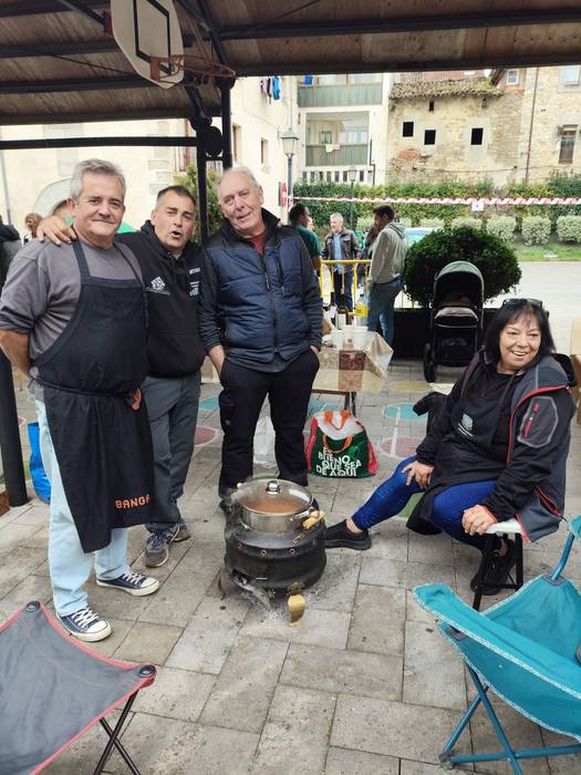 Jende ugarik parte hartu du  18 1761570508837