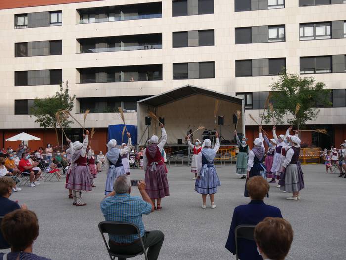 Itxarkundiaren emanaldia