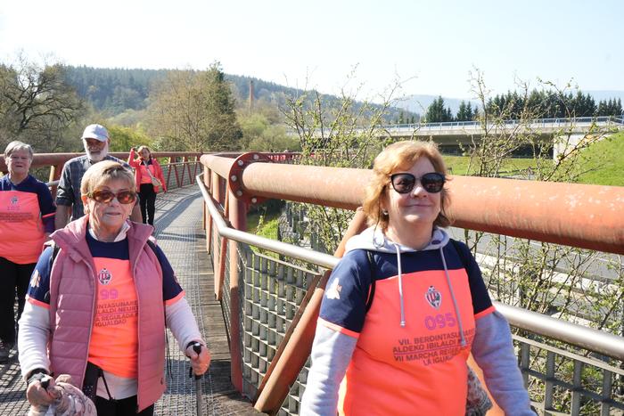 Ehunka lagunek parte hartu d 83 1774179424021