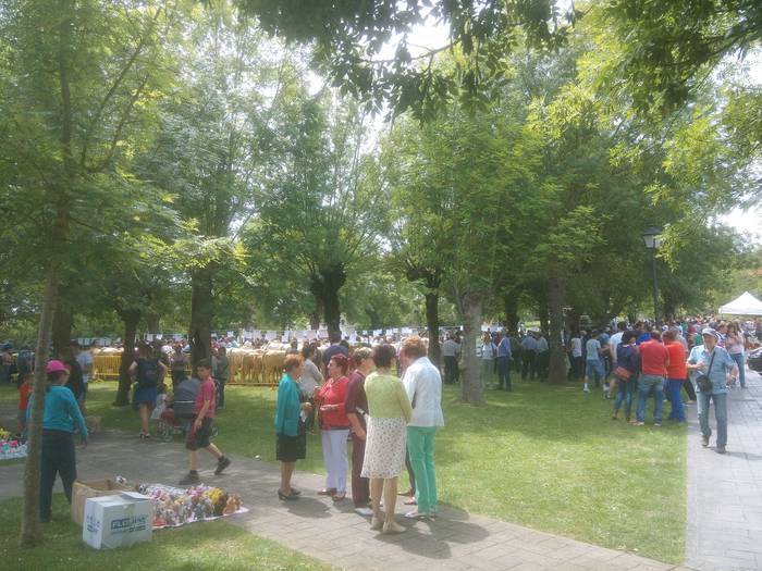 San Isidro Azokak jende ugar 74 1494853608841