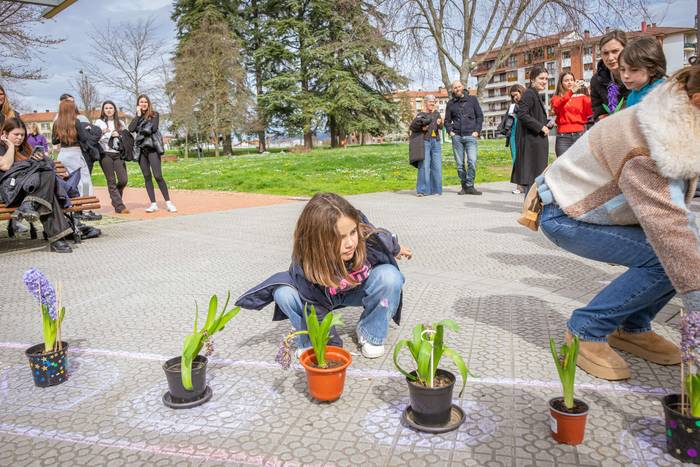 Indarkeriaren aurkako jarrer 11 1773069752357