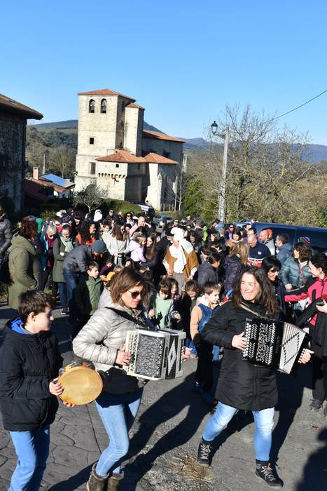 Olentzerok eta Mari Domingik 27 1765801093335