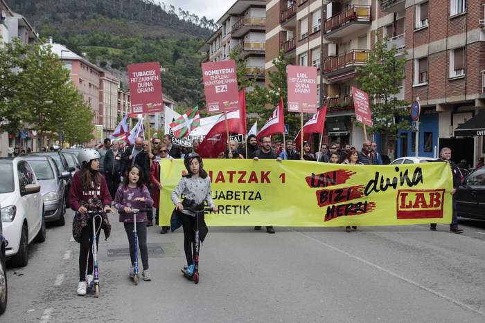 Pentsionisten, emakumeen eta 24 1525176684206