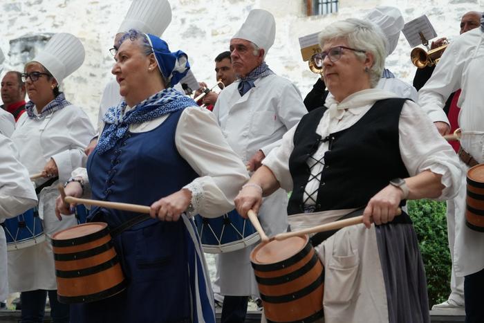 Danbor-hotsek eta barraskilo 25 1777364066955