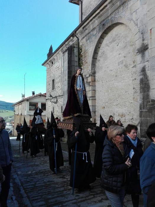 Artziniegako prozesioak