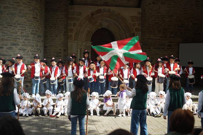 Danborrada jendetsu eta hunk 24 1777379519550