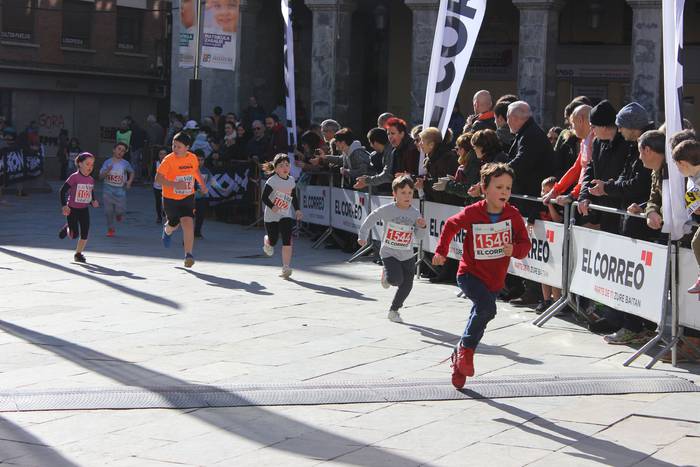 300 korrikalari baino gehiag 163 1517151142304