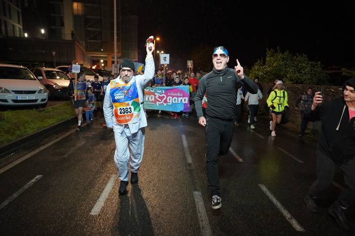 Aldarrikapenez eta pirotekni 105 1774615500714