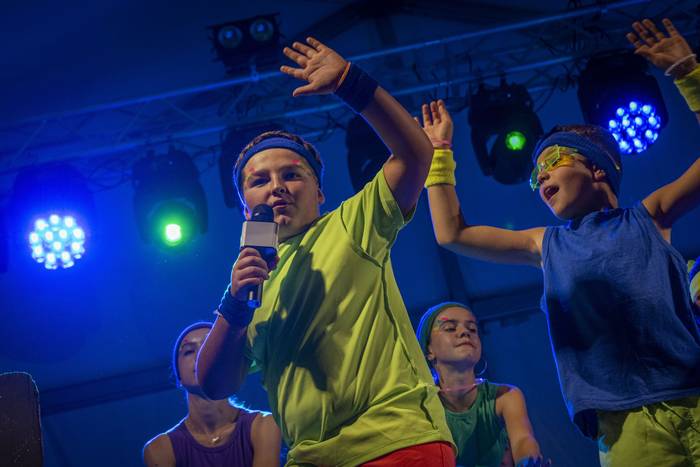 Maila altuko ikuskizuna eska 22 1757231302312