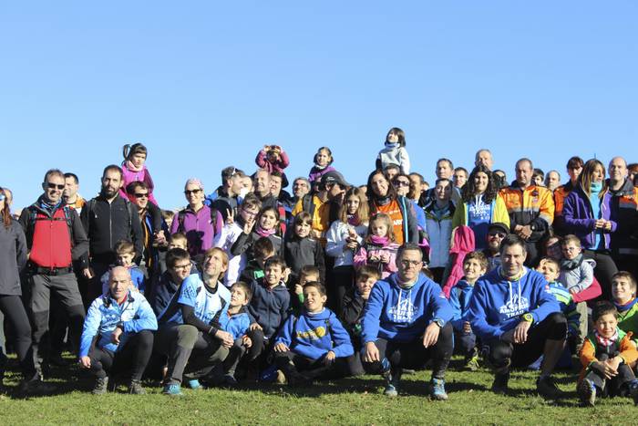 400 lagunen laguntzaz Babio  1 1514122629337