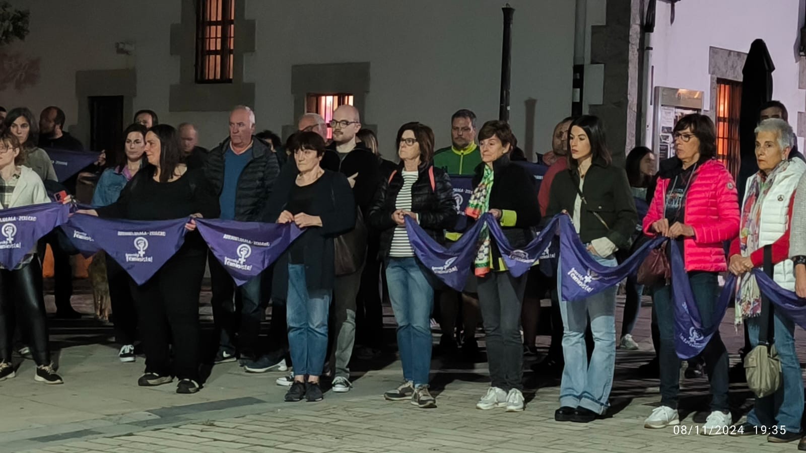Indarkeria matxistari nola aurre egin landuko dute bihar Oxinburun, egoera horretatik ateratzea lortu zuen Inma Matarekin