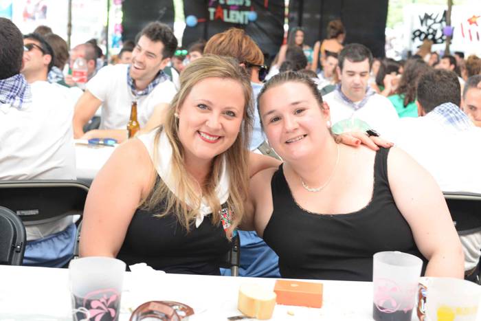 Aldai plaza txiki geratu da  108 1503894780557