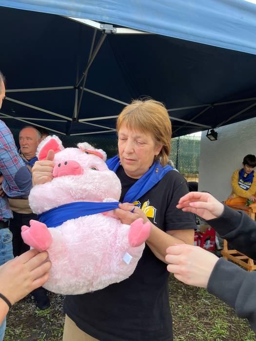 Herri giroan ospatu dituzte  17 1762718719595