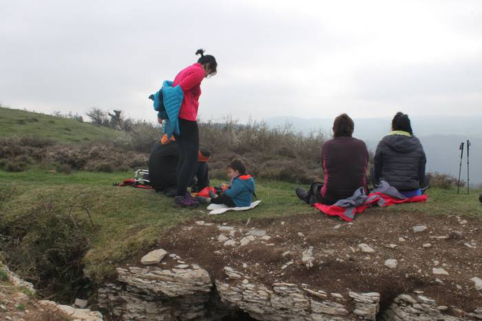 Jende ugarik parte hartu zue 20 1490024522984