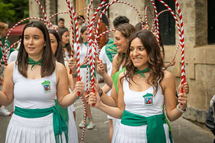 Dantza Lagunak kuadrillaren  33 1776520625226