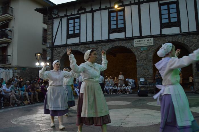 Kulturaz blai bizi izan dute 20 1750803478275