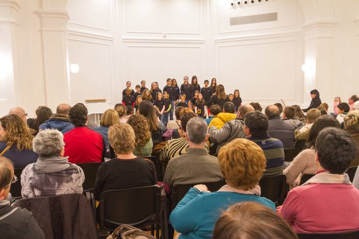 Eskolania Arte Onek Kasinoa  11 1513770513484